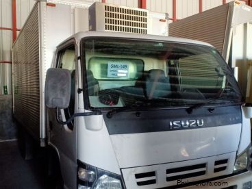 Pre-owned Isuzu ELF NPR FREEZER VAN 4HL1 for sale in