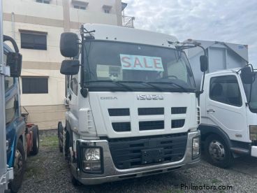 Pre-owned Isuzu ISUZU GIGA 6W TRECTOR HEAD 6WG1 for sale in