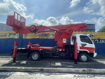 Pre-owned Hyundai MAN LIFT TRUCK for sale in