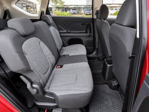 Hyundai STARGAZER GL  in Philippines