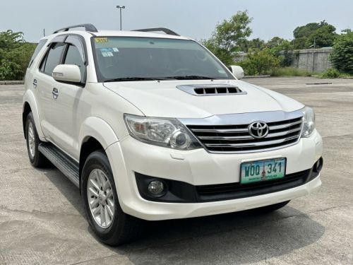 Toyota Fortuner V AT Lucena City in Philippines