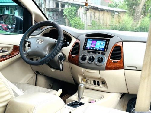 Toyota Innova G Lucena City in Philippines