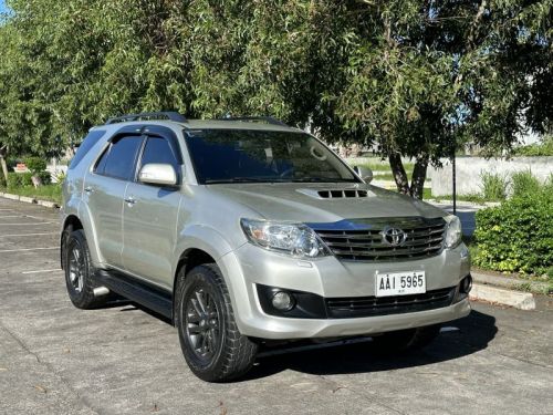 Toyota Fortuner V AT Lucena City in Philippines