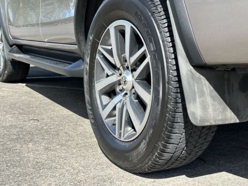 Toyota Fortuner V AT Lucena City in Philippines