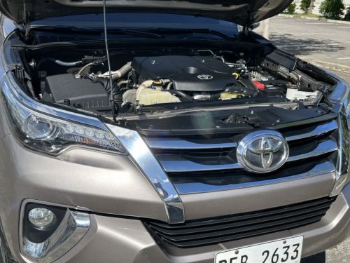 Toyota Fortuner V AT Lucena City in Philippines