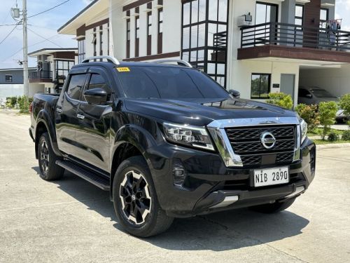 Nissan Navara Calibre VL 4x2 automatic  in Philippines