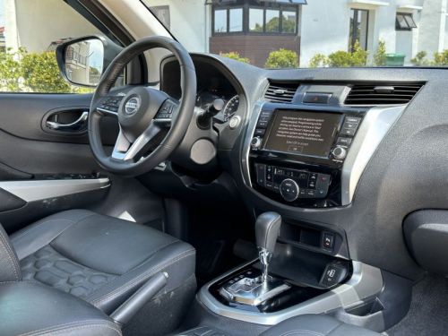 Nissan Navara Calibre VL 4x2 automatic  in Philippines