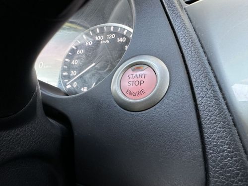 Nissan Navara Calibre VL 4x2 automatic  in Philippines