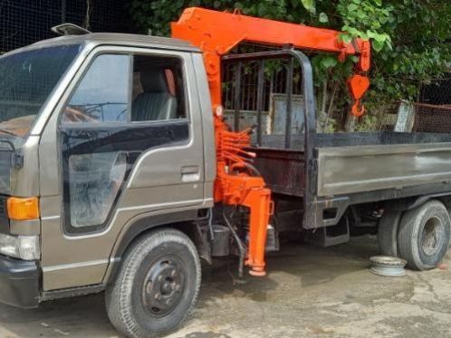 Isuzu Elf Boom Truck 3 Step Crane 4BD1 Engine  in Philippines