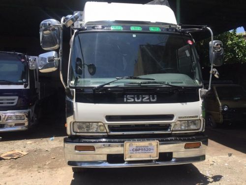 Isuzu Forward 8 studs 6HK1 Wingvan 22FT with Power tailgate in Philippines