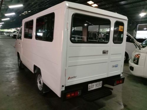 Mitsubishi L300 in Philippines