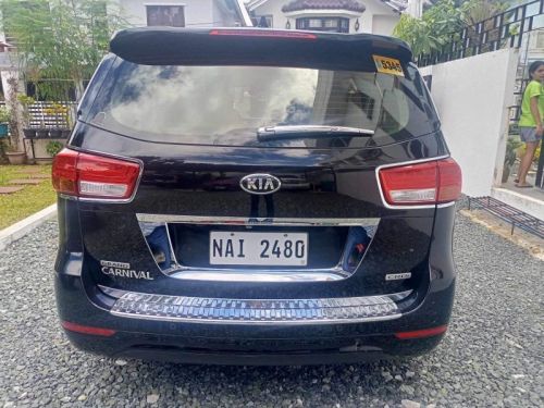 Kia  carnival in Philippines