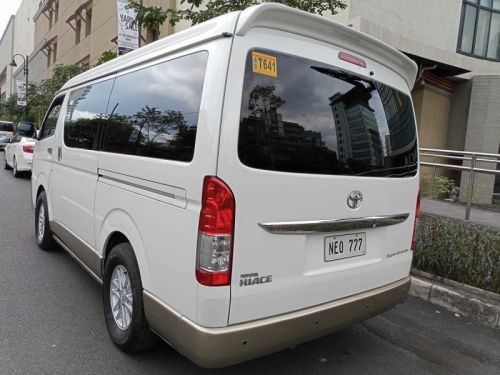Toyota Super Grandia in Philippines