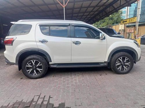 Isuzu MUX in Philippines