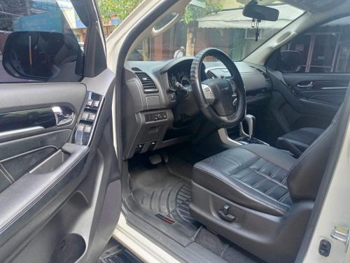 Isuzu MUX in Philippines