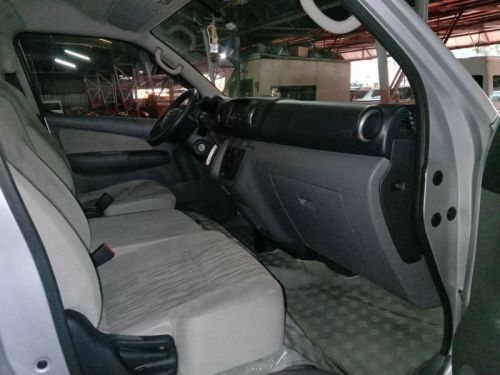 Nissan urvan nv350 in Philippines