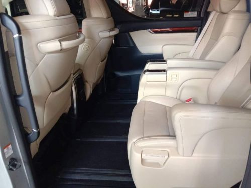 Toyota alphard in Philippines