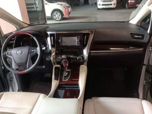 Toyota alphard in Philippines