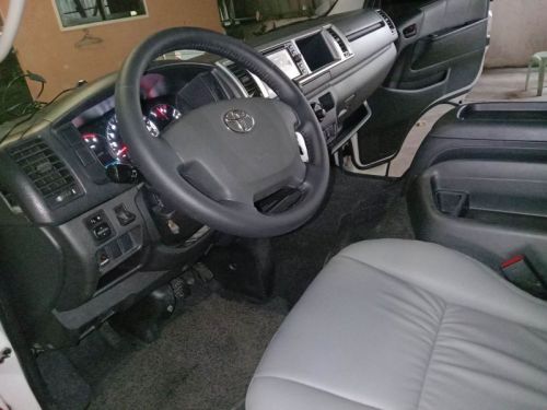 Toyota Hiace Super Grandia in Philippines