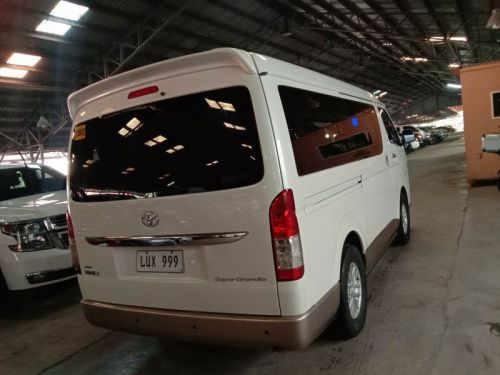 Toyota Hiace Super Grandia in Philippines