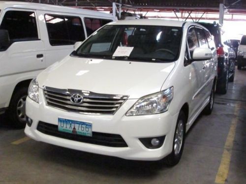 Toyota innova G in Philippines