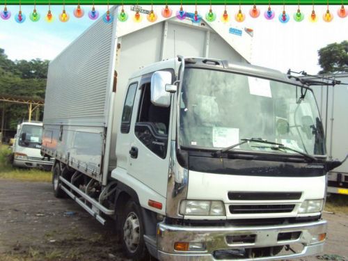 Isuzu Forward Wing Van in Philippines