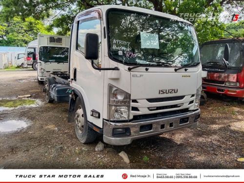 Isuzu Elf Closed Van Truck | New Model | Wide | Leafspring TRUCK FOR SALE! in Philippines