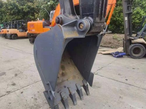 HITACHI ZX210 in Philippines