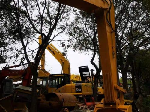 caterpillar 325C in Philippines