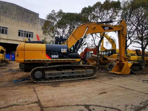 caterpillar 325C in Philippines