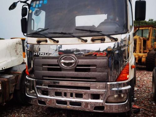 Hino 700 in Philippines