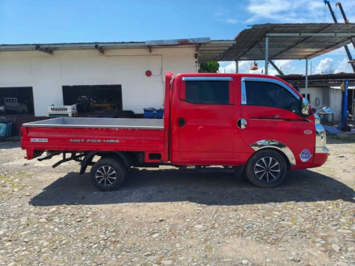 Hyundai H-100 Porterh in Philippines