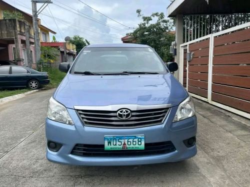 Toyota Innova E in Philippines