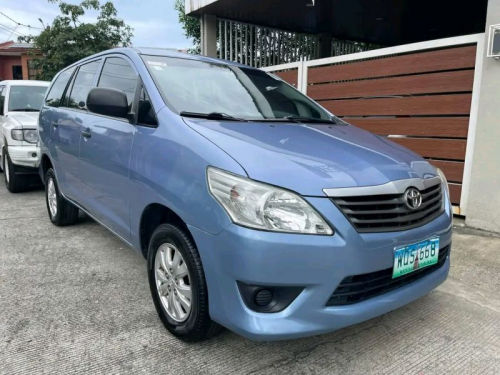 Toyota Innova E in Philippines