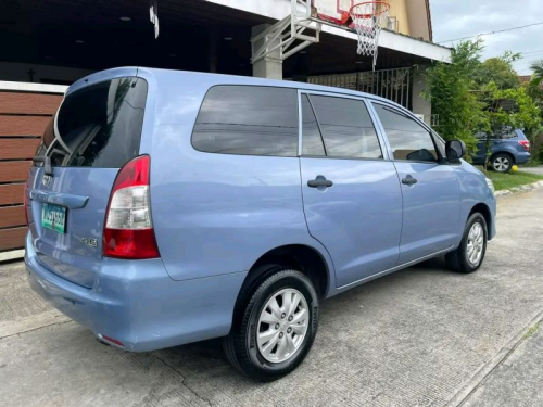 Toyota Innova E in Philippines
