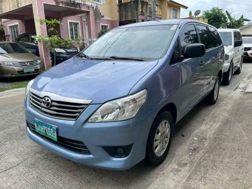 Toyota Innova E in Philippines
