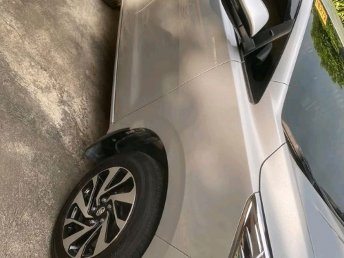 Toyota Innova E in Philippines