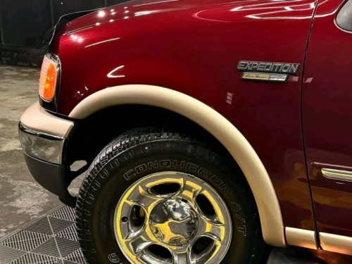 Ford Expedition Eddie Bauer 4×4 in Philippines
