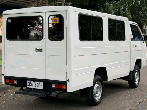 Mitsubishi L300 in Philippines