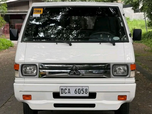 Mitsubishi L300 in Philippines