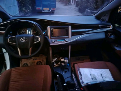 Toyota Innova V in Philippines