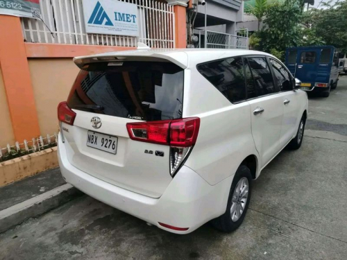 Toyota Innova V in Philippines