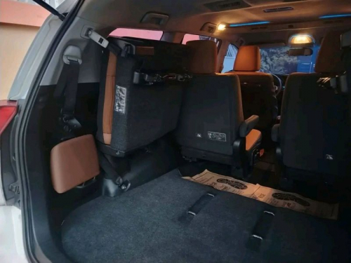 Toyota Innova V in Philippines