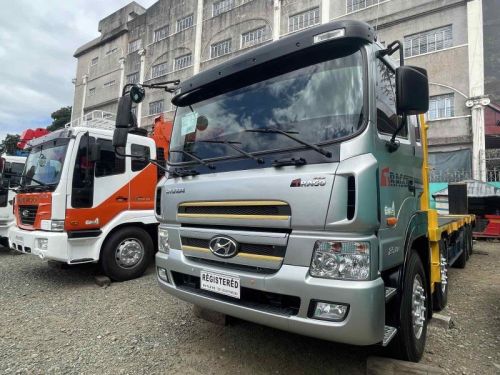 Hyundai Self Loader Truck in Philippines