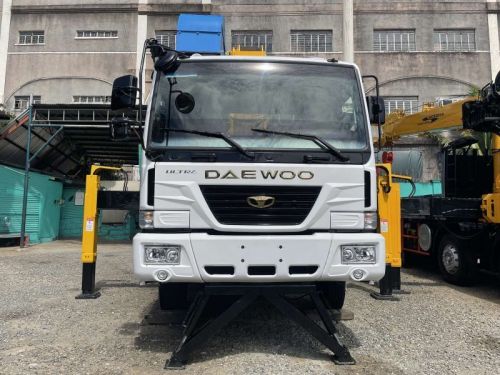 Daewoo 15 Tons Boom Truck/ Cargo Crane Truck in Philippines
