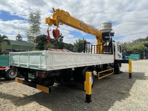 Hyundai 7 Tons Boom Truck/ Cargo Crane Truck in Philippines
