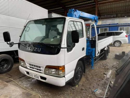 Isuzu ELF GIGA BOOM TRUCK in Philippines