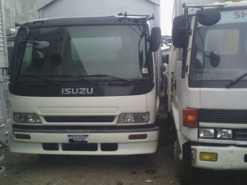 Isuzu Forward Aluminum Wing Van in Philippines