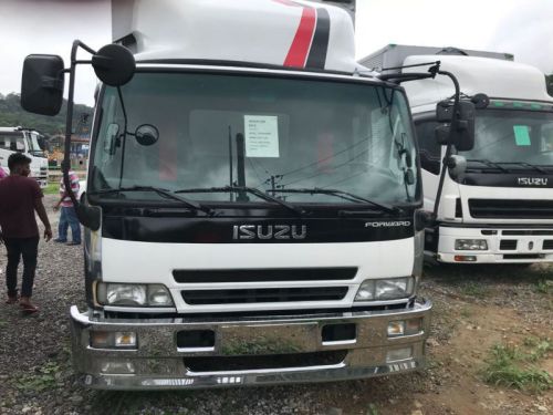 Isuzu FORWARD WING VAN 6HK1 TURBO  in Philippines