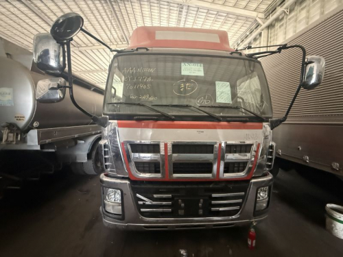 Isuzu ISUZU GIGA 12W WINGVAN 6UZ1 BUMPER LIGHT in Philippines